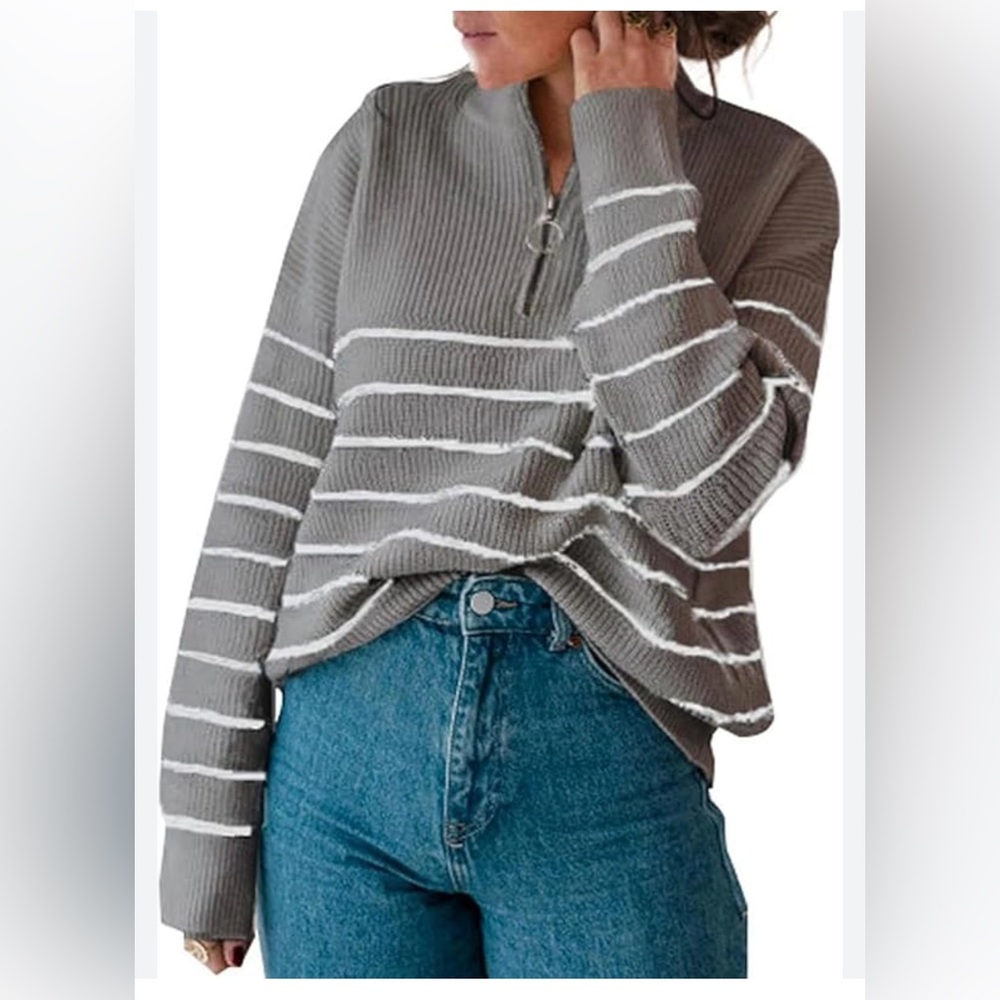 Chic Gray Striped sweater - Picture 2 of 5